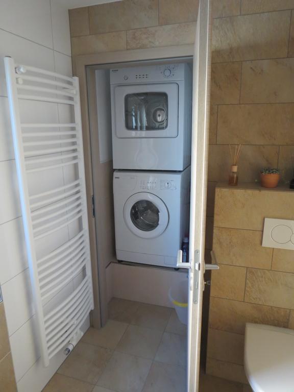 Spira House Apartment Room photo