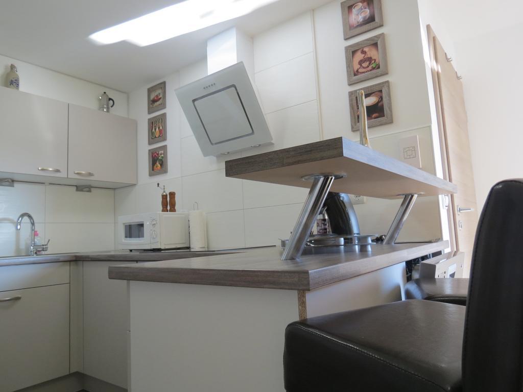 Spira House Apartment Room photo